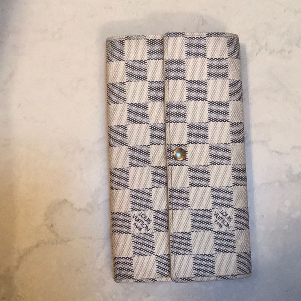 Authentic Louis Vuitton wallet